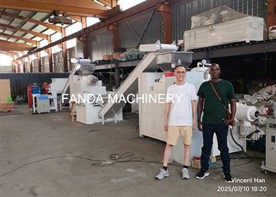 Macchina per la produzione di sapone